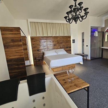 Dada Suites And Sea Сан-Сальво Экстерьер фото